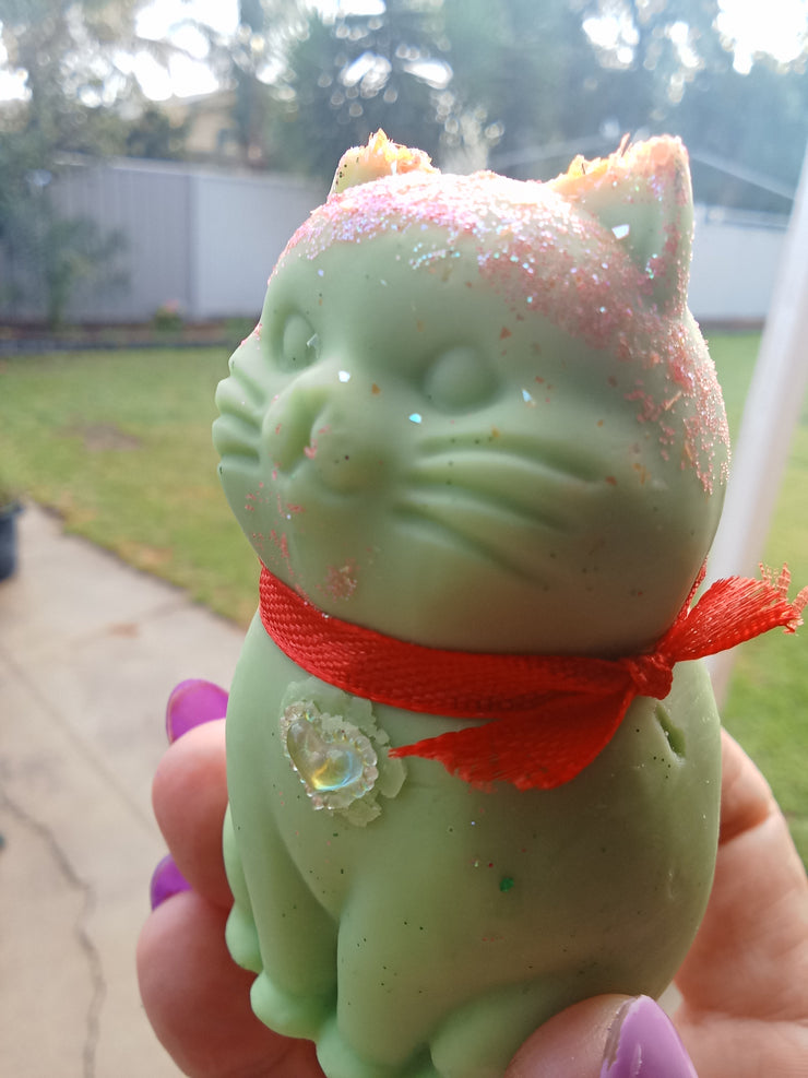 Lil Kitty - medium size