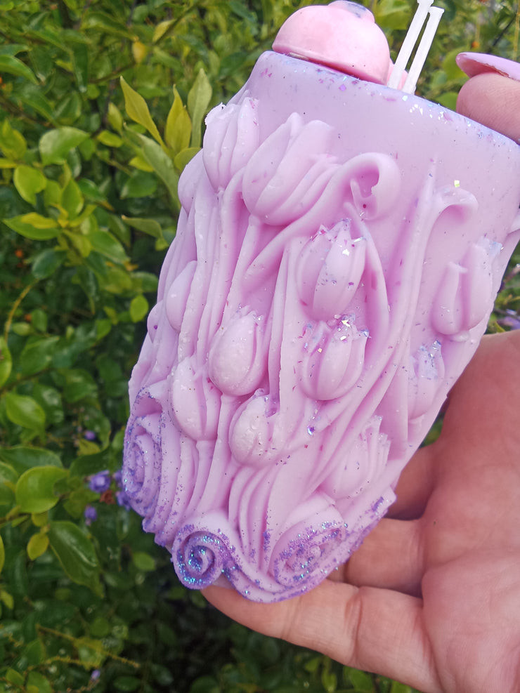 Large Tulip candle