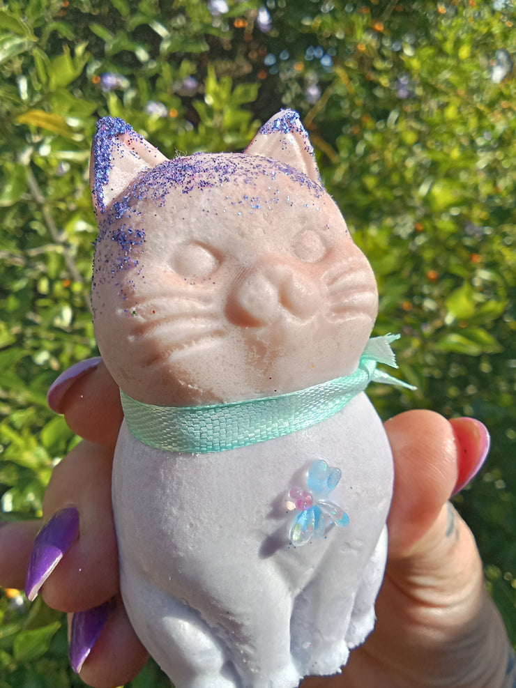 Lil Kitty - medium size